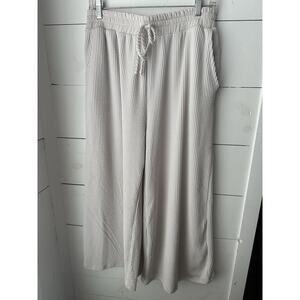 NWOT Blumin Apparel‎ Leisure Crop Pants Wide Leg Resort Vacay Pockets Large